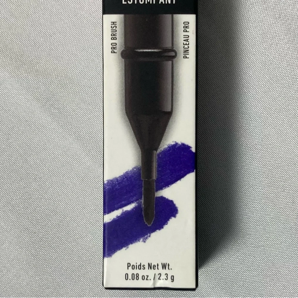 ⭐️ NYX Dazed And Defused Blurring Lipstick Liner DDBL11 Twisted Indigo